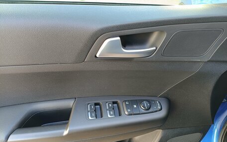 KIA Sportage IV рестайлинг, 2021 год, 2 699 000 рублей, 16 фотография