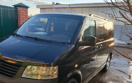 Volkswagen Multivan T5, 2008 год, 1 330 000 рублей, 1 фотография