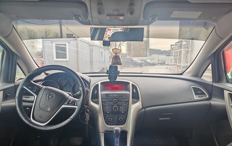 Opel Astra J, 2010 год, 590 000 рублей, 8 фотография