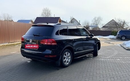 Volkswagen Touareg III, 2011 год, 1 720 000 рублей, 3 фотография