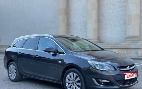 Opel Astra J, 2013 год, 1 250 000 рублей, 3 фотография