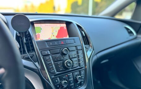 Opel Astra J, 2013 год, 1 250 000 рублей, 18 фотография