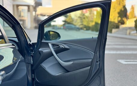 Opel Astra J, 2013 год, 1 250 000 рублей, 22 фотография