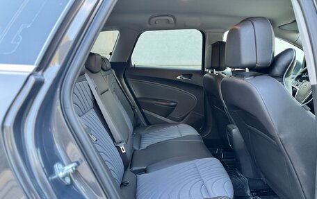 Opel Astra J, 2013 год, 1 250 000 рублей, 23 фотография