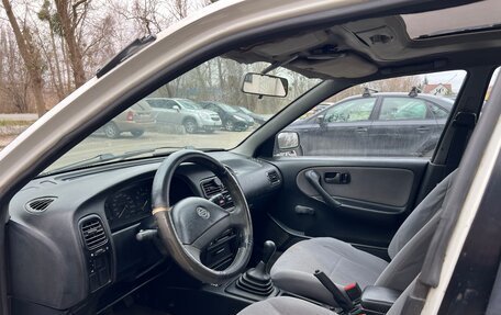 Nissan Primera II рестайлинг, 1994 год, 115 000 рублей, 5 фотография