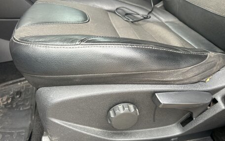 Ford Kuga III, 2014 год, 950 000 рублей, 13 фотография