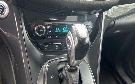 Ford Kuga III, 2014 год, 950 000 рублей, 17 фотография