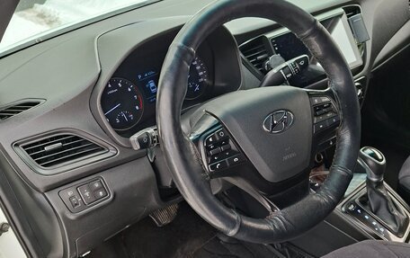 Hyundai Solaris II рестайлинг, 2019 год, 1 120 000 рублей, 6 фотография