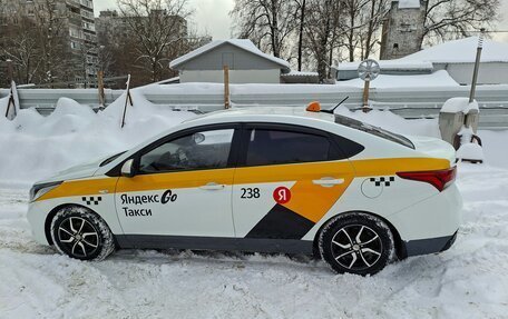 Hyundai Solaris II рестайлинг, 2019 год, 1 120 000 рублей, 4 фотография