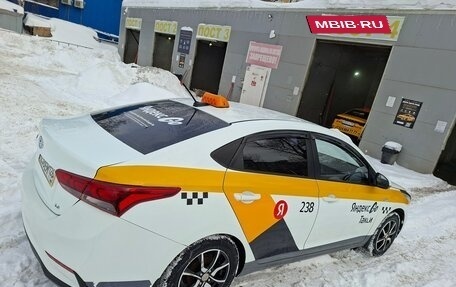 Hyundai Solaris II рестайлинг, 2019 год, 1 120 000 рублей, 3 фотография