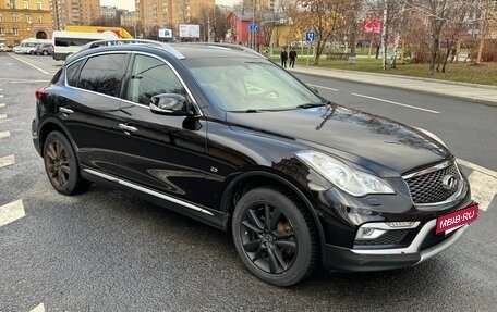 Infiniti QX50 I рестайлинг, 2015 год, 2 000 000 рублей, 4 фотография