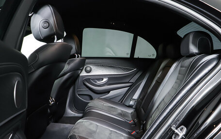 Mercedes-Benz E-Класс, 2020 год, 4 870 000 рублей, 12 фотография