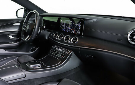 Mercedes-Benz E-Класс, 2020 год, 4 870 000 рублей, 11 фотография