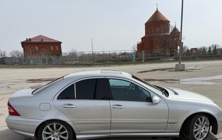 Mercedes-Benz C-Класс, 2004 год, 680 000 рублей, 9 фотография