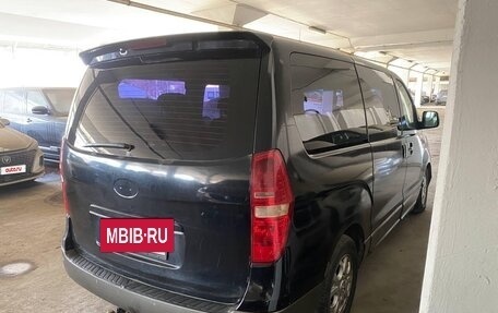 Hyundai Grand Starex Grand Starex I рестайлинг 2, 2010 год, 950 000 рублей, 4 фотография