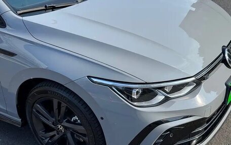 Volkswagen Golf VIII, 2023 год, 1 987 000 рублей, 3 фотография