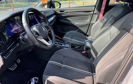 Volkswagen Golf VIII, 2023 год, 1 987 000 рублей, 15 фотография