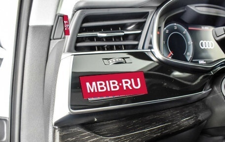 Audi Q7, 2021 год, 8 100 000 рублей, 15 фотография