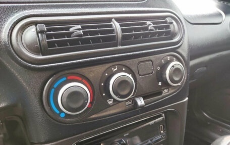 Chevrolet Niva I рестайлинг, 2018 год, 784 750 рублей, 11 фотография