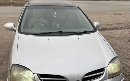 Nissan Tino, 2001 год, 250 000 рублей, 2 фотография