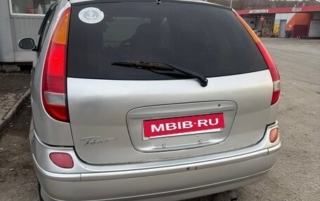 Nissan Tino, 2001 год, 250 000 рублей, 4 фотография