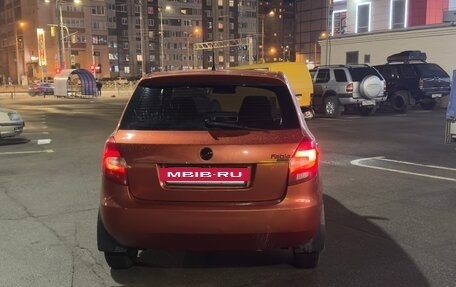 Skoda Fabia II, 2008 год, 325 000 рублей, 3 фотография