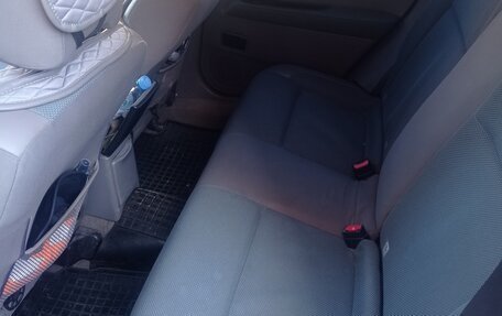 Subaru Forester, 2005 год, 740 000 рублей, 2 фотография