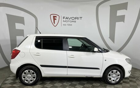 Skoda Fabia II, 2011 год, 649 000 рублей, 4 фотография