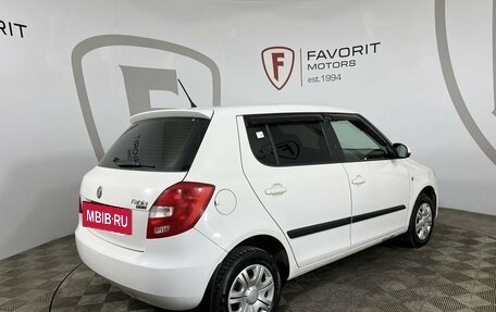 Skoda Fabia II, 2011 год, 649 000 рублей, 6 фотография