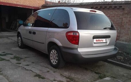 Chrysler Voyager III, 2001 год, 550 000 рублей, 2 фотография