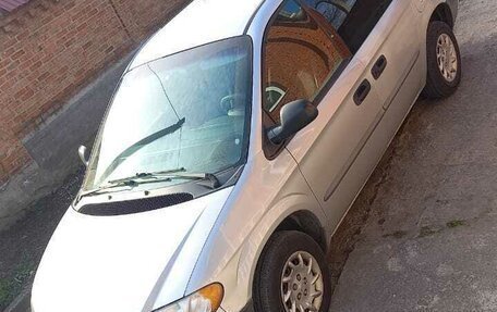 Chrysler Voyager III, 2001 год, 550 000 рублей, 5 фотография