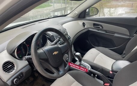 Chevrolet Cruze II, 2012 год, 750 000 рублей, 10 фотография