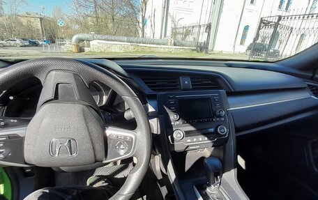 Honda Civic IX, 2018 год, 1 750 000 рублей, 10 фотография