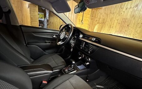 KIA Rio IV, 2017 год, 14 фотография