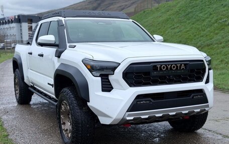 Toyota Tacoma, 2025 год, 10 900 000 рублей, 3 фотография