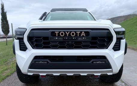 Toyota Tacoma, 2025 год, 10 900 000 рублей, 8 фотография
