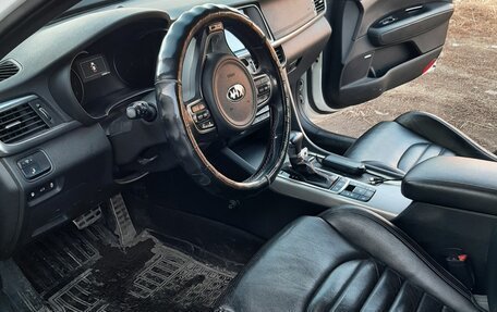 KIA Optima IV, 2017 год, 2 000 000 рублей, 12 фотография