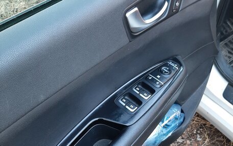 KIA Optima IV, 2017 год, 2 000 000 рублей, 15 фотография