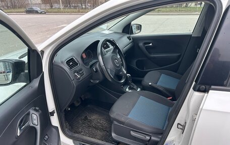 Volkswagen Polo VI (EU Market), 2013 год, 850 000 рублей, 6 фотография