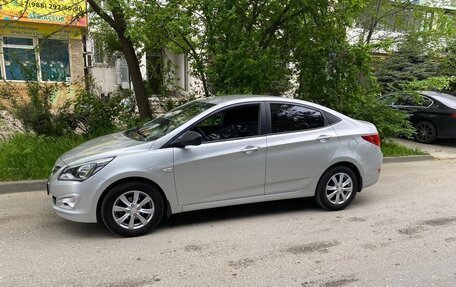 Hyundai Solaris II рестайлинг, 2016 год, 870 000 рублей, 4 фотография