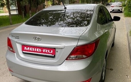 Hyundai Solaris II рестайлинг, 2016 год, 870 000 рублей, 2 фотография