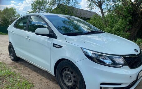 KIA Rio III рестайлинг, 2016 год, 430 000 рублей, 2 фотография