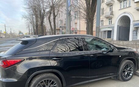 Lexus RX IV рестайлинг, 2018 год, 4 150 000 рублей, 3 фотография