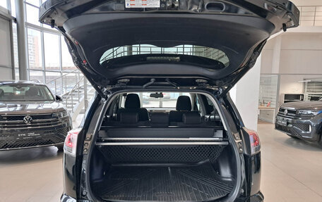 Toyota RAV4, 2018 год, 2 580 000 рублей, 10 фотография