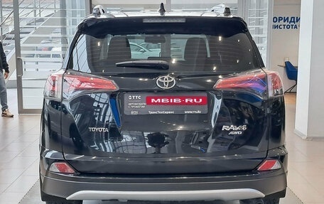 Toyota RAV4, 2018 год, 2 580 000 рублей, 6 фотография