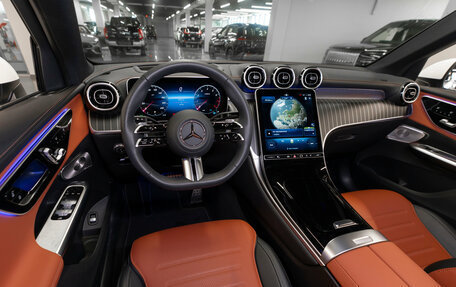 Mercedes-Benz GLC, 2024 год, 8 000 000 рублей, 7 фотография