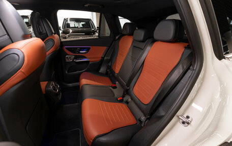 Mercedes-Benz GLC, 2024 год, 8 000 000 рублей, 14 фотография