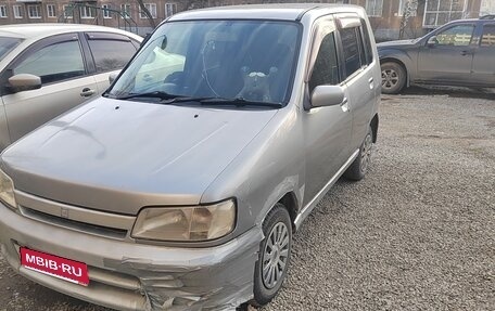 Nissan Cube II, 2000 год, 200 000 рублей, 1 фотография