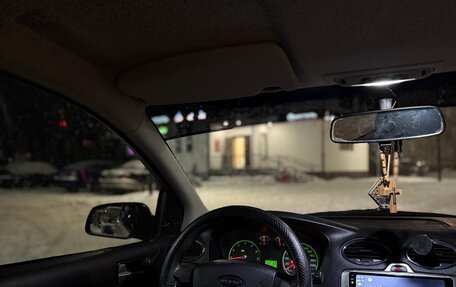 Ford Focus II рестайлинг, 2006 год, 289 000 рублей, 18 фотография