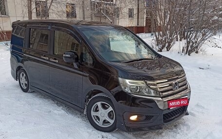 Honda Stepwgn IV, 2012 год, 1 450 000 рублей, 1 фотография